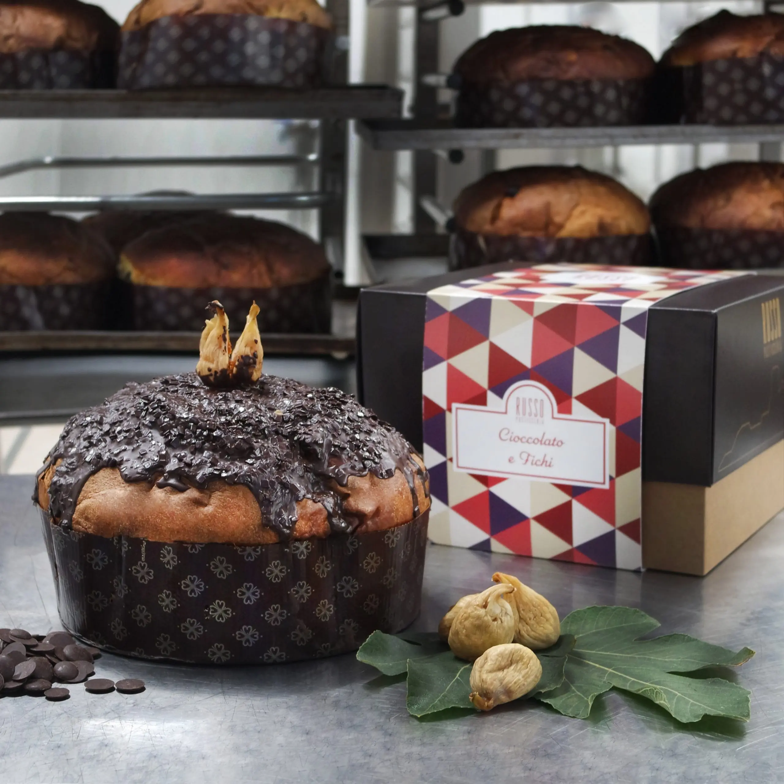 Panettone fichi e cioccolato